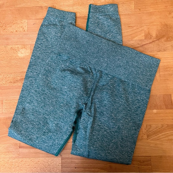 Gymshark Women Aqua Leggings - Picture 1 of 8